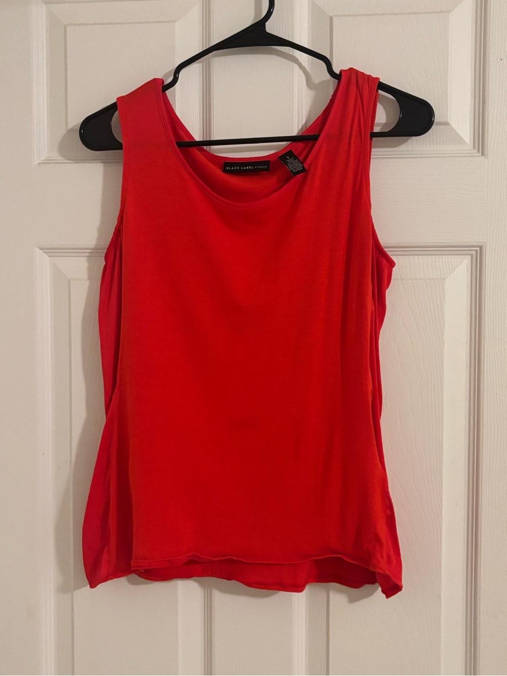 Black label by Chico’s women’s size 1 tank shell color red